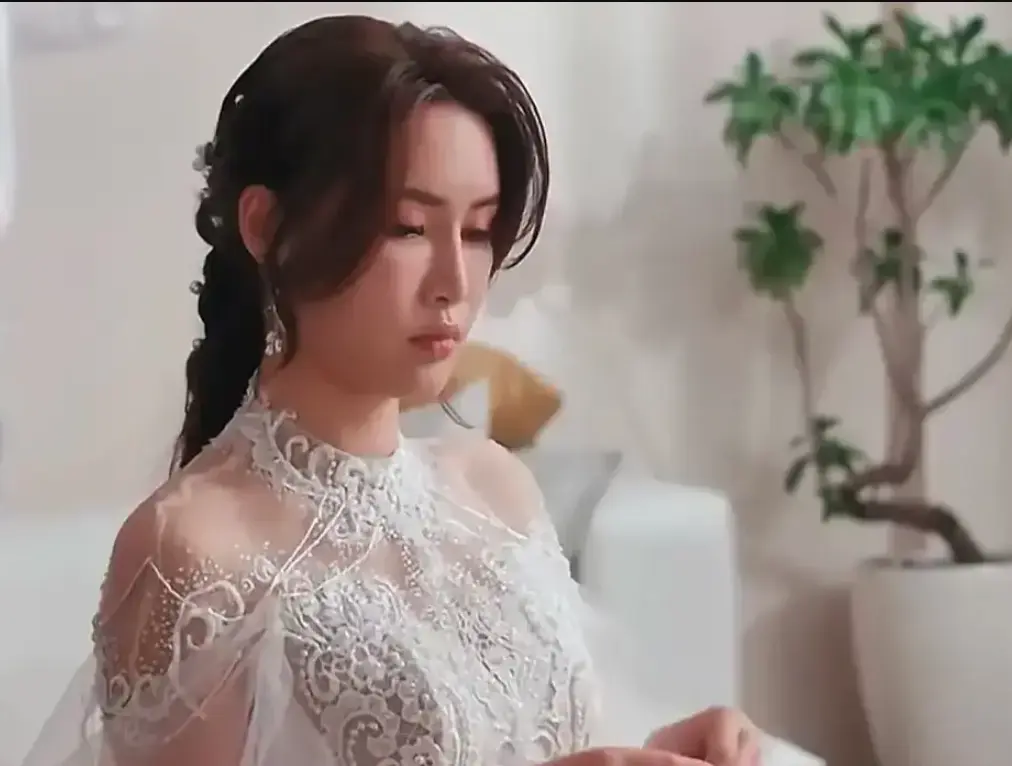 《苏畅-小凤新婚》完整未删减版-4K高清免费在线观看-苏畅-小凤新婚蓝光未删节-夸克网盘资源下载