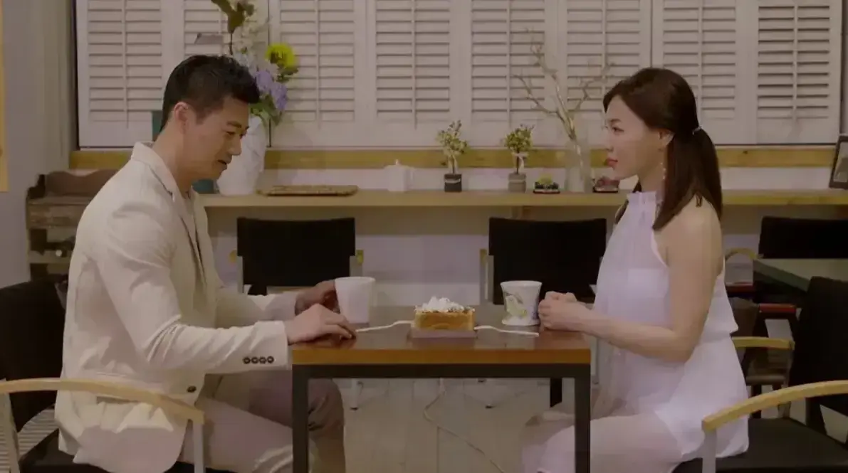 《邻居家妻子》韩国电影未删减1080P韩语中字高清在线观看-百度网盘夸克迅雷下载-《邻居家妻子》完整版免费播放
