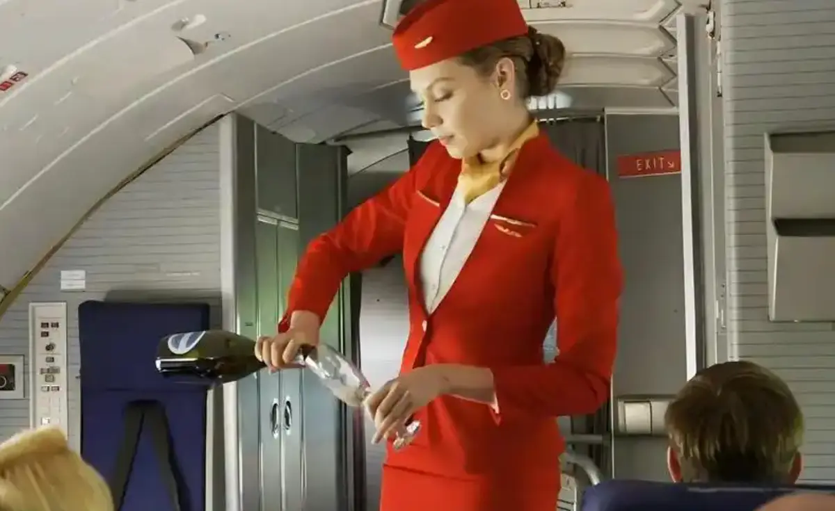 《法国空乘4》资源下载-法版高清全集完整版免费在线观看-法国空乘4未删减4K播放
